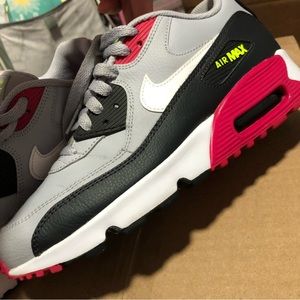 Nike Air Max 90 Essential